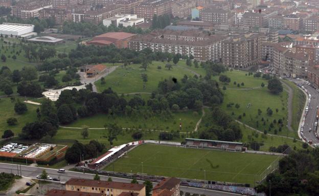 Campo municipal de fútbol los pericones